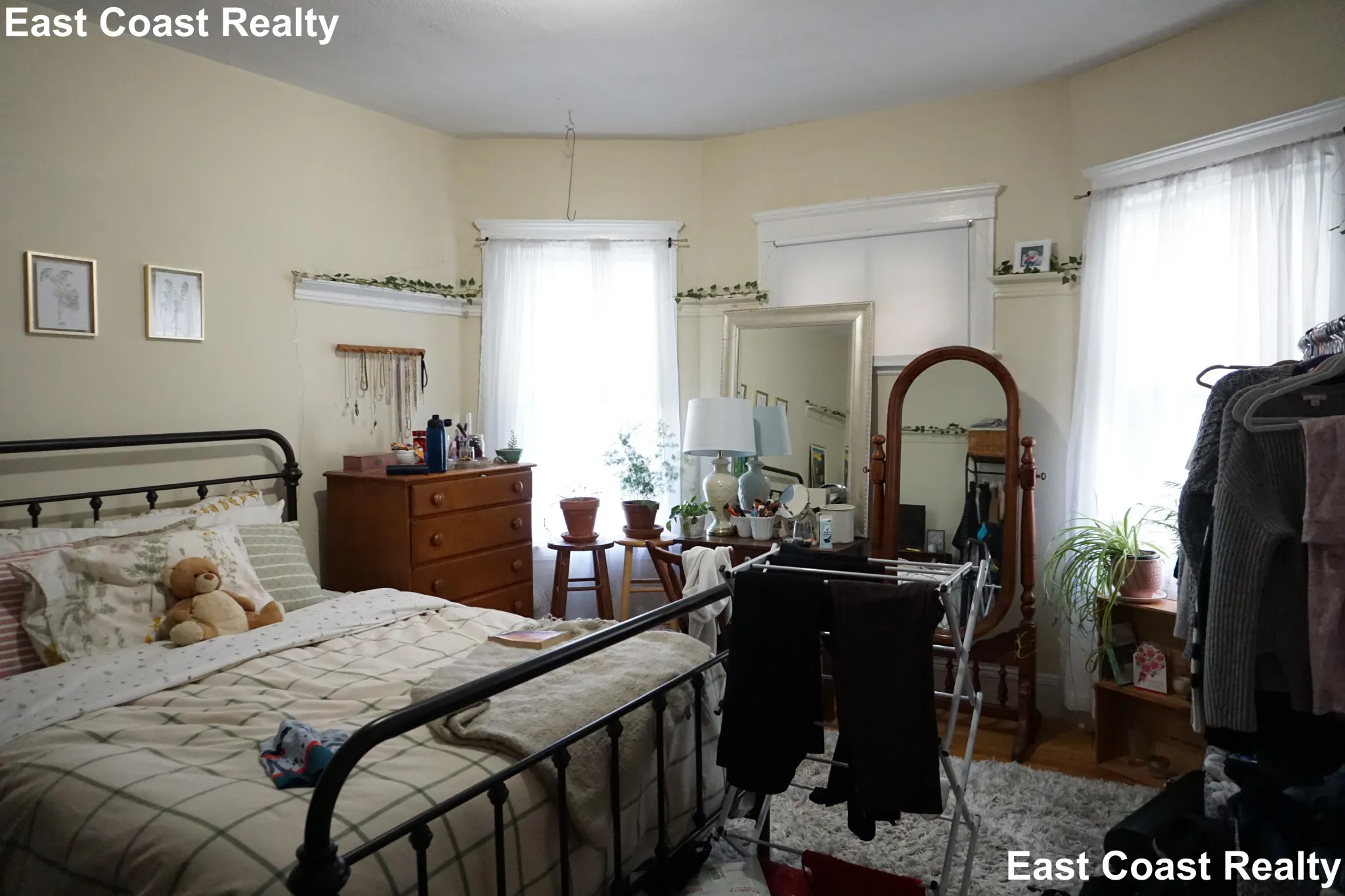 4 bed, 2 bath apartment for rent at 21 Roseclair St Unit 2, Dorchester — photo 27 of 47