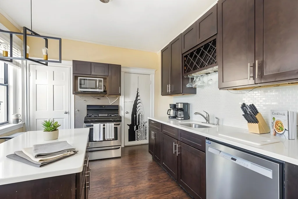 5 bed, 2 bath apartment for rent at 21 Royal St Unit 1, Allston — photo 1 of 17