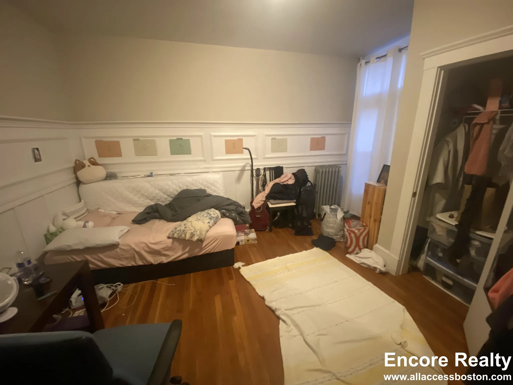 4 bed, 1 bath apartment for rent at 21 Saint Lukes Rd Unit 2, Brighton — photo 4 of 14
