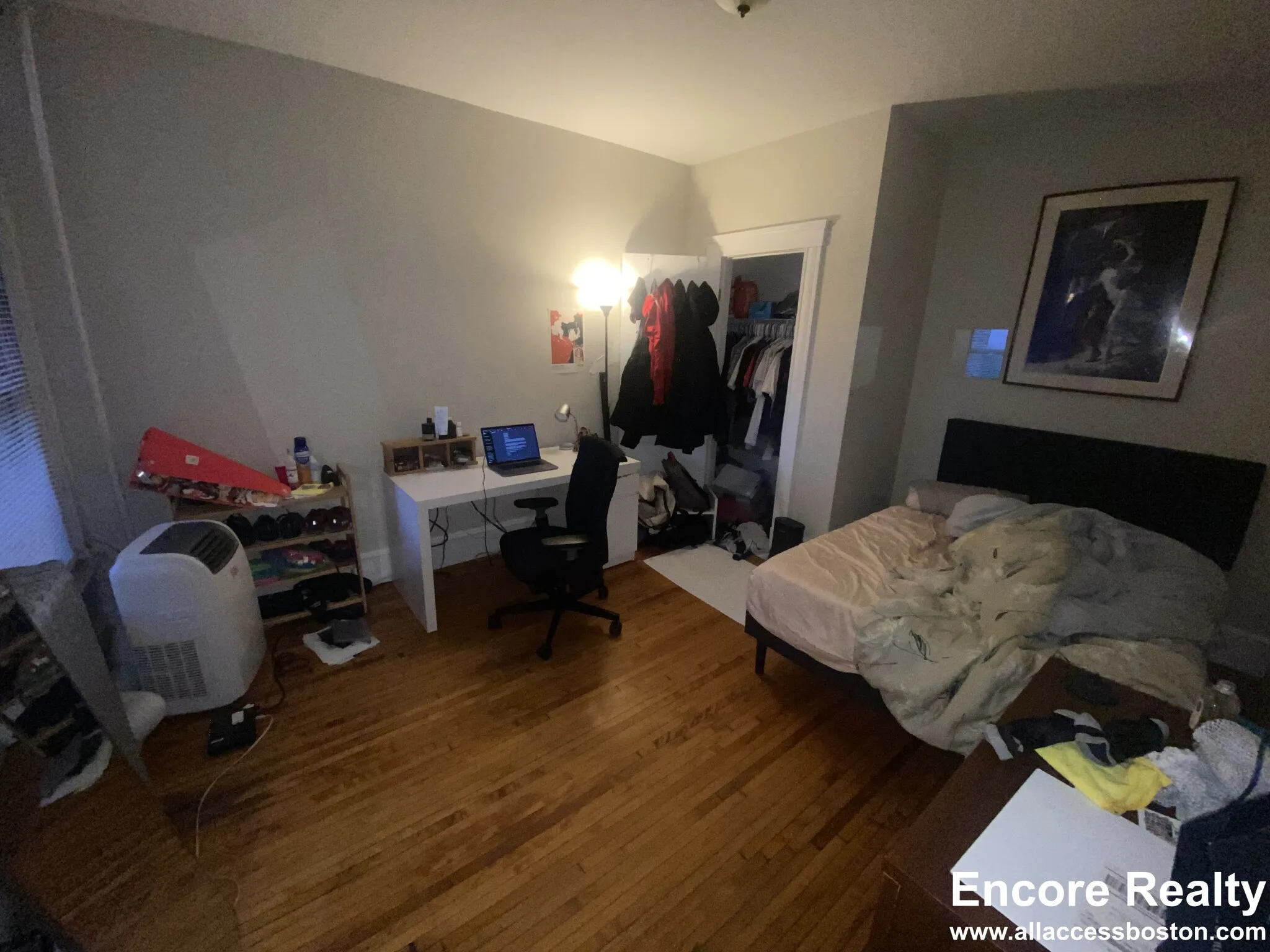 4 bed, 1 bath apartment for rent at 21 Saint Lukes Rd Unit 2, Brighton — photo 6 of 14