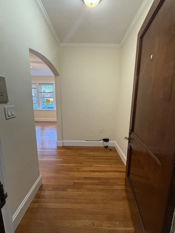 Studio bed, 1 bath apartment for rent at 21 Sanborn St Unit 5, Reading — photo 2 of 10