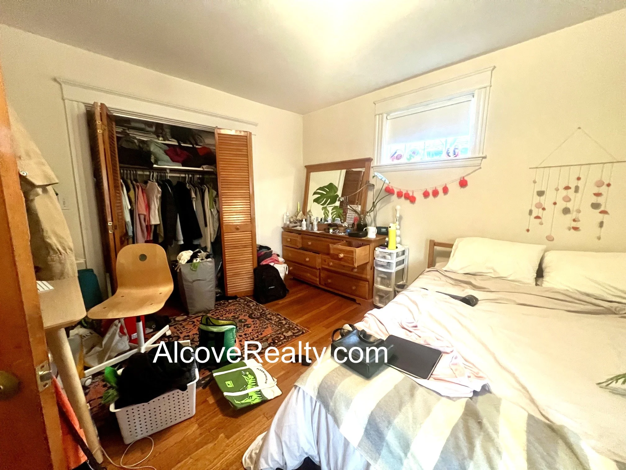 3 bed, 1 bath apartment for rent at 21 Sartwell Ave Unit 2, Spring Hill — photo 9 of 19