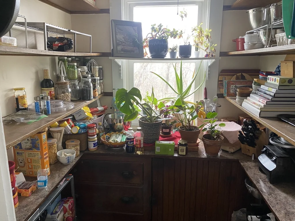 1 bed, 1 bath apartment for rent at 21 Savin Ave Unit 1st Floor, Norwood — photo 5 of 13