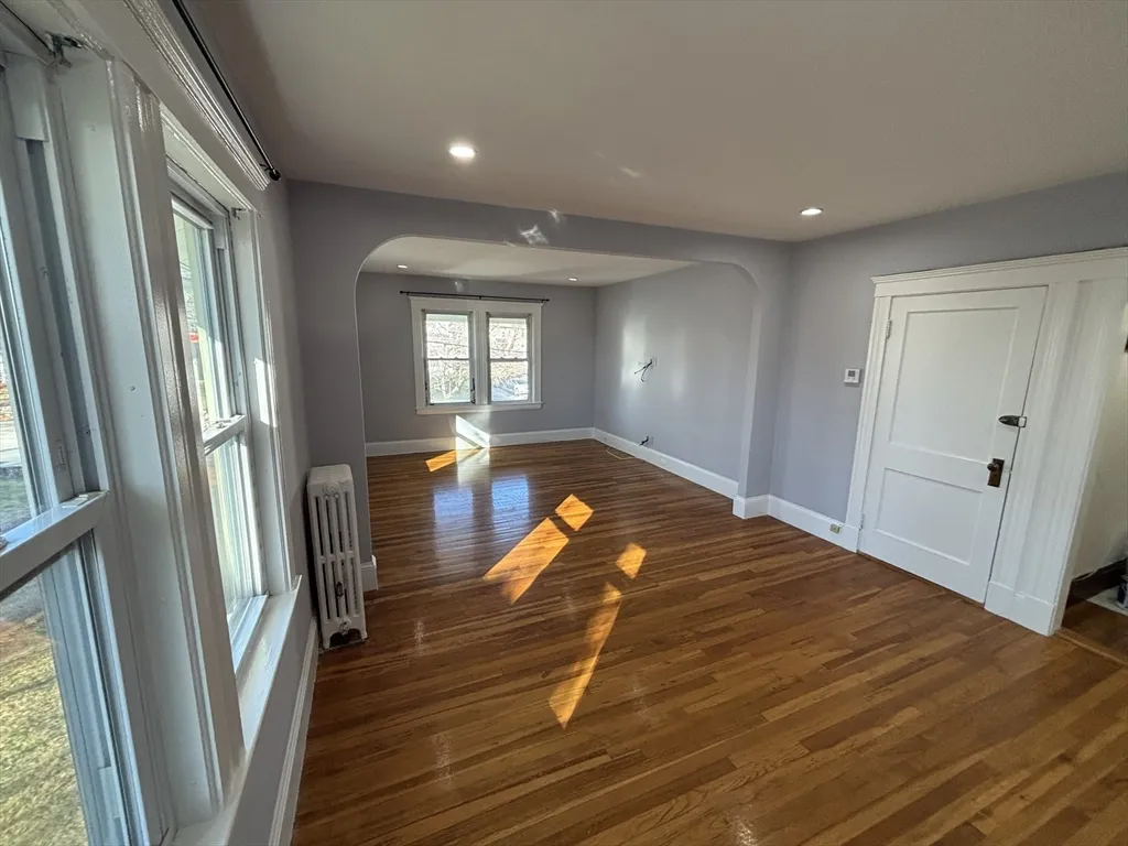2 bed, 1 bath apartment for rent at 21 Savin Ave Unit 2, Norwood — photo 6 of 15