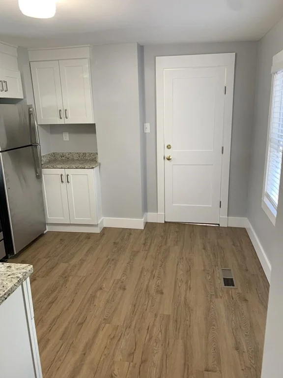 3 bed, 1 bath apartment for rent at 21 School St Unit 1, Beverly — photo 8 of 19