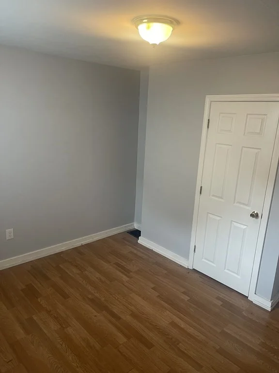3 bed, 1 bath apartment for rent at 21 School St Unit 1, Beverly — photo 15 of 19