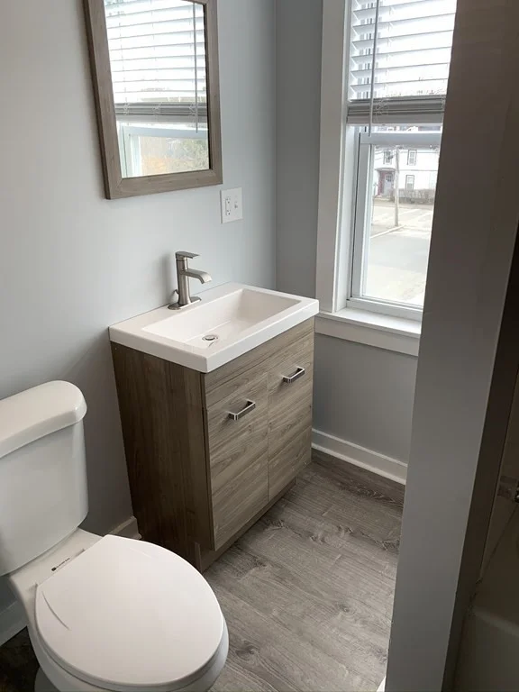 3 bed, 1 bath apartment for rent at 21 School St Unit 3, Beverly — photo 8 of 16