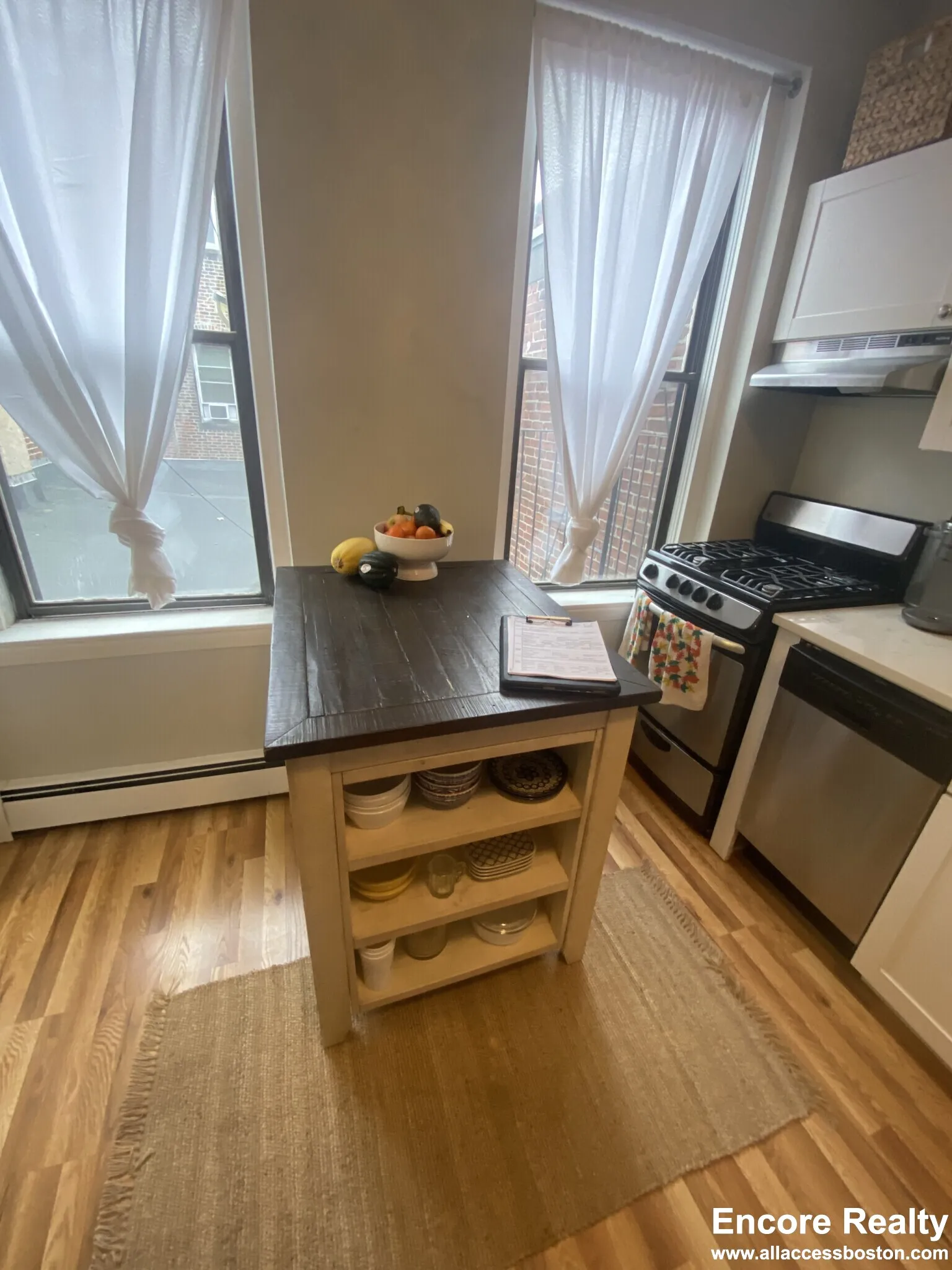 2 bed, 1 bath apartment for rent at 21 Sheafe St Unit 13, North End