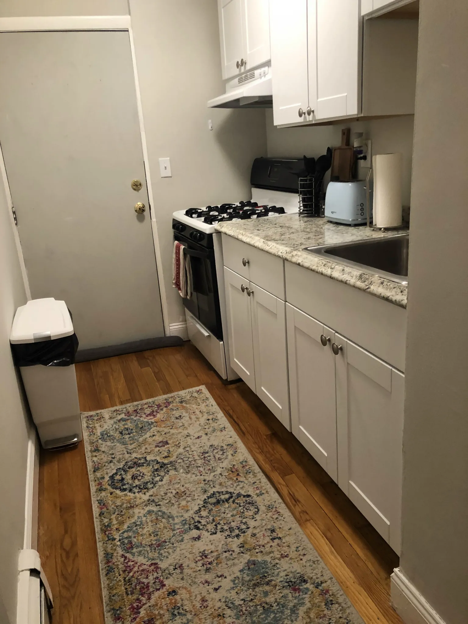 1 bed, 1 bath apartment for rent at 21 Sheafe St Unit 3, North End — photo 2 of 10