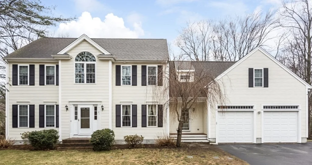 3 bed, 2 bath apartment for rent at 21 Shubert Rd, East Weymouth — photo 1 of 21
