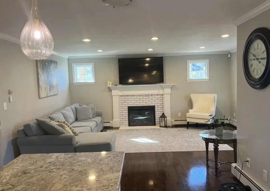 3 bed, 2 bath apartment for rent at 21 Shubert Rd, East Weymouth — photo 6 of 21