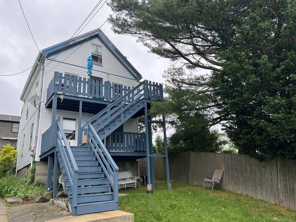 1 bed, 1 bath apartment for rent at 21 Siren St Unit A, Winthrop — photo 1 of 10