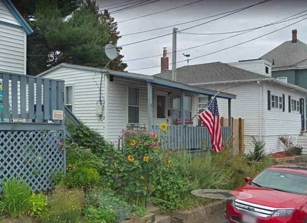 1 bed, 1 bath apartment for rent at 21 Siren St, Winthrop — photo 2 of 9