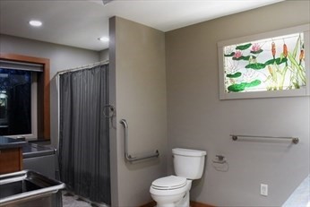 1 bed, 1 bath apartment for rent at 21 Skyview Ln Unit 2, Webster — photo 3 of 23