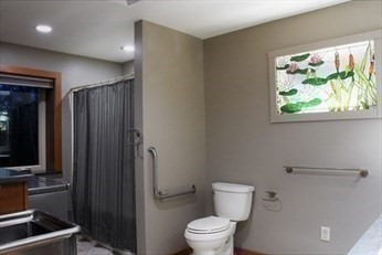 1 bed, 1 bath apartment for rent at 21 Skyview Ln Unit 2, Webster — photo 15 of 23