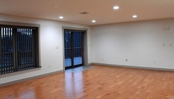 1 bed, 1 bath apartment for rent at 21 Skyview Ln Unit 2, Webster — photo 8 of 23