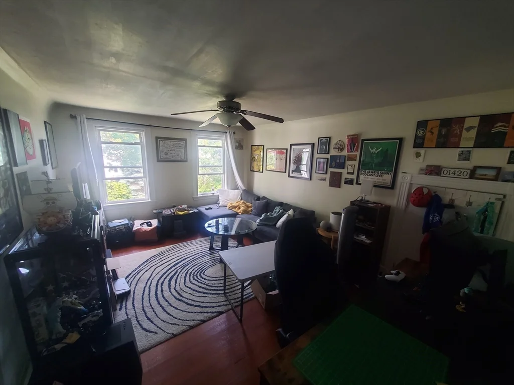 3 bed, 1 bath apartment for rent at 21 South Central Unit 2, Wollaston — photo 16 of 18
