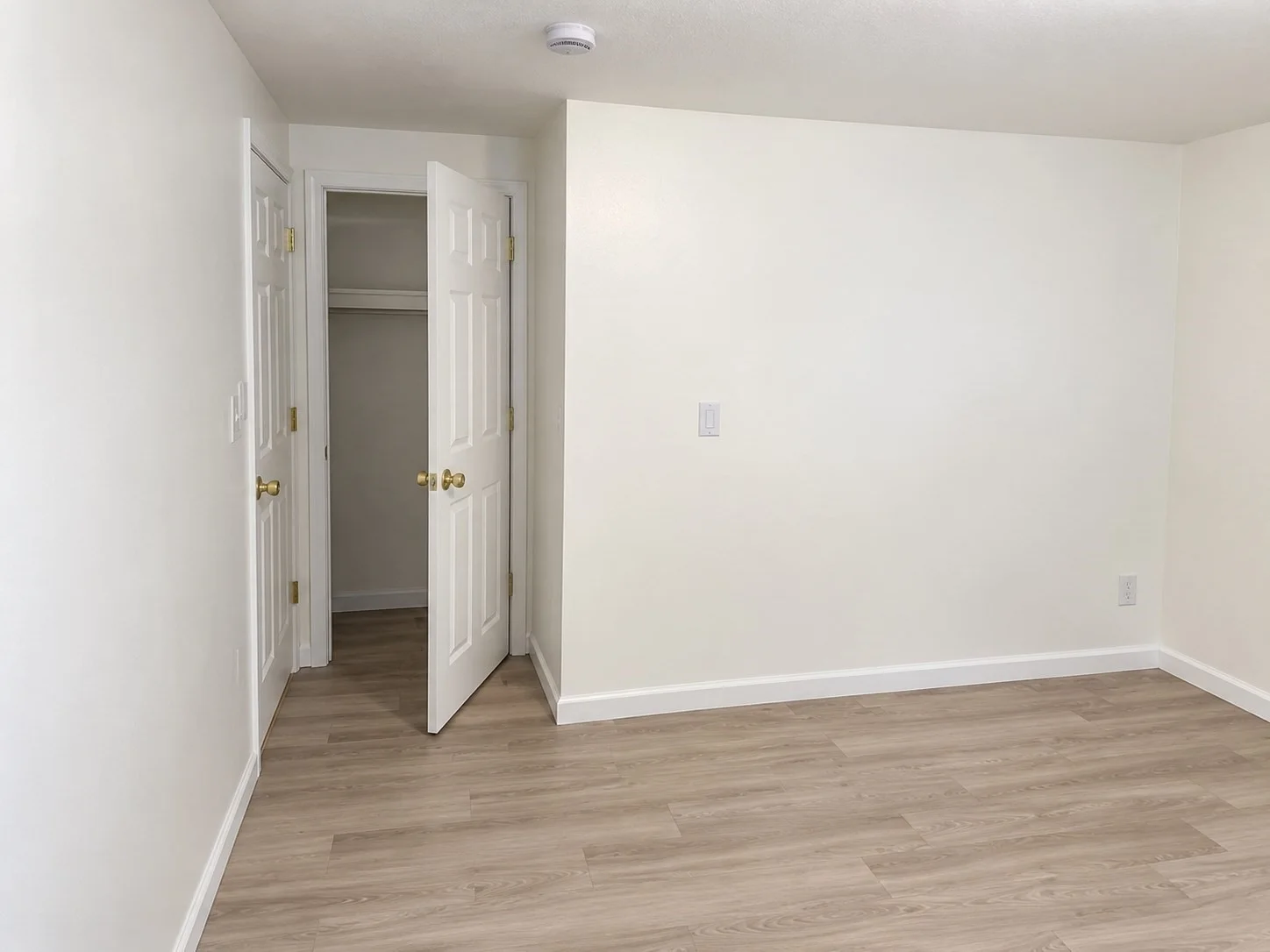 2 bed, 1 bath apartment for rent at 21 Staples Unit 17, Everett — photo 24 of 34