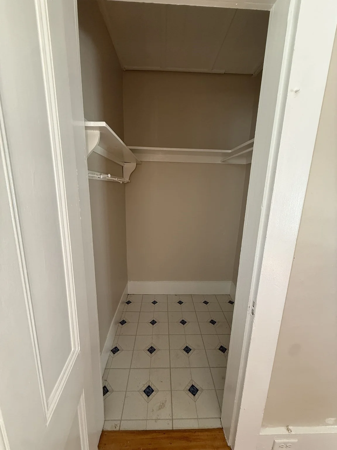 1 bed, 1 bath apartment for rent at 21 State Unit 5, East Boston — photo 8 of 11