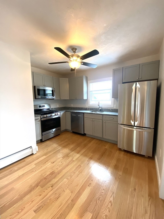 3 bed, 1 bath apartment for rent at 21 Summit Ave Unit 2, Prospect Hill — photo 3 of 18