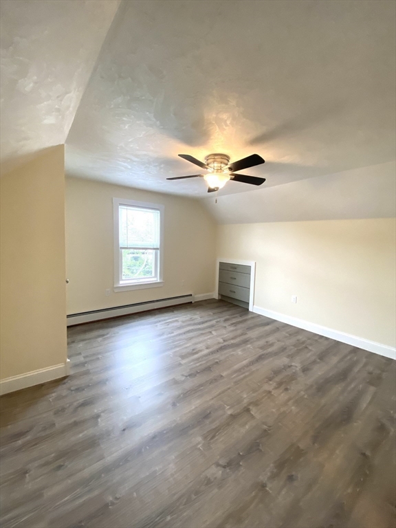 3 bed, 1 bath apartment for rent at 21 Summit Ave Unit 2, Prospect Hill — photo 15 of 18