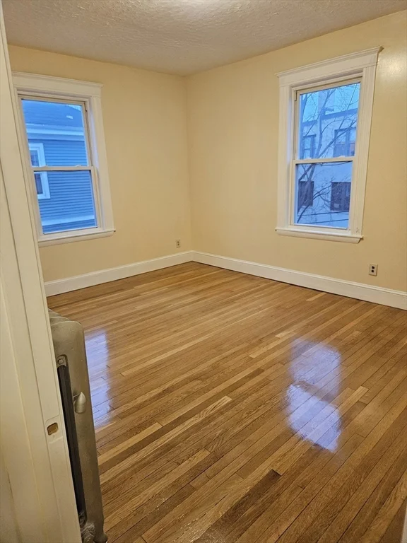 4 bed, 1 bath apartment for rent at 21 Supple Rd Unit 2, Boston — photo 10 of 19
