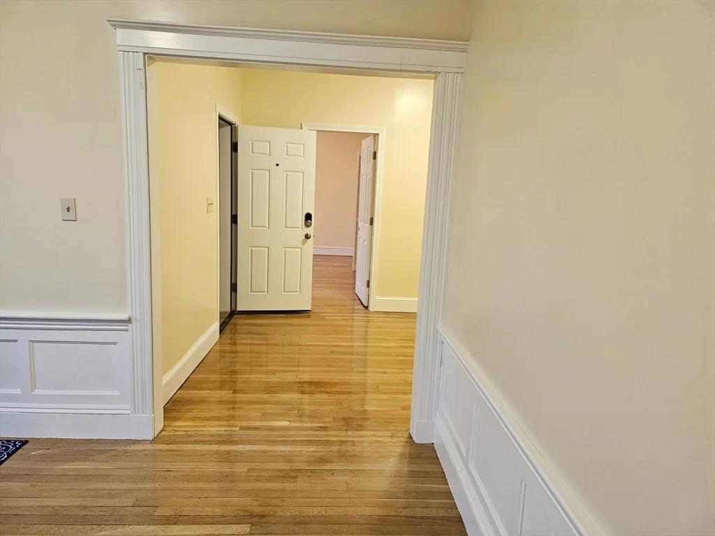 4 bed, 1 bath apartment for rent at 21 Supple Rd Unit 2, Boston — photo 7 of 19