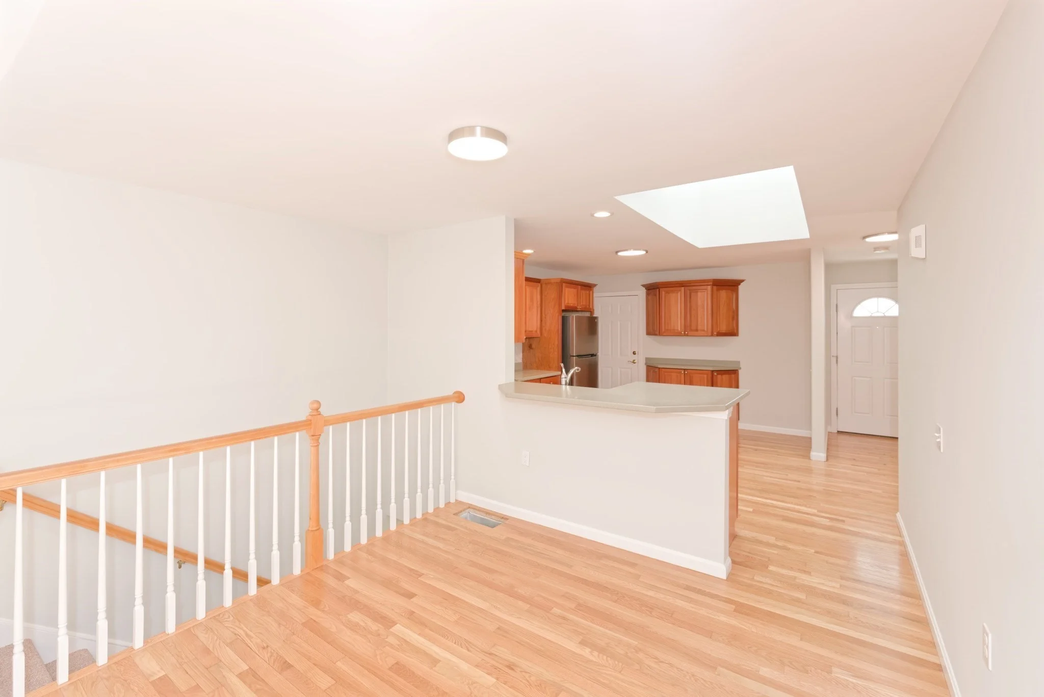 2 bed, 3 bath apartment for rent at 21 Surry Dr Unit 21, Uxbridge — photo 9 of 42