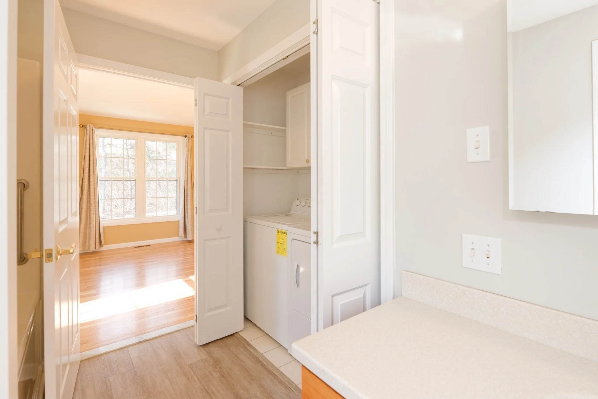 2 bed, 3 bath apartment for rent at 21 Surry Dr Unit 21, Uxbridge — photo 26 of 42