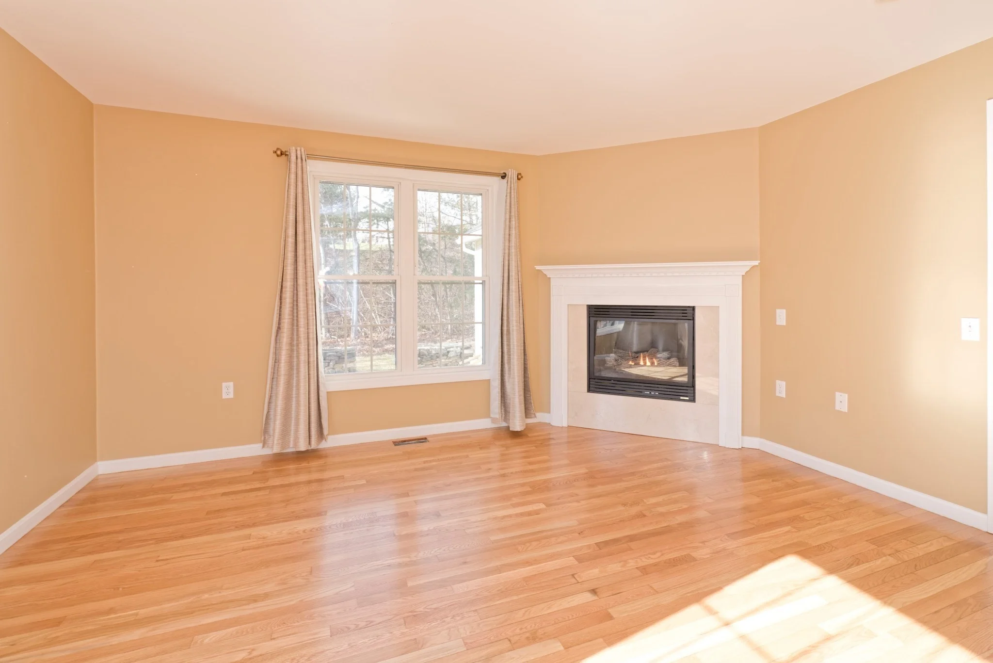 2 bed, 3 bath apartment for rent at 21 Surry Dr Unit 21, Uxbridge — photo 20 of 42