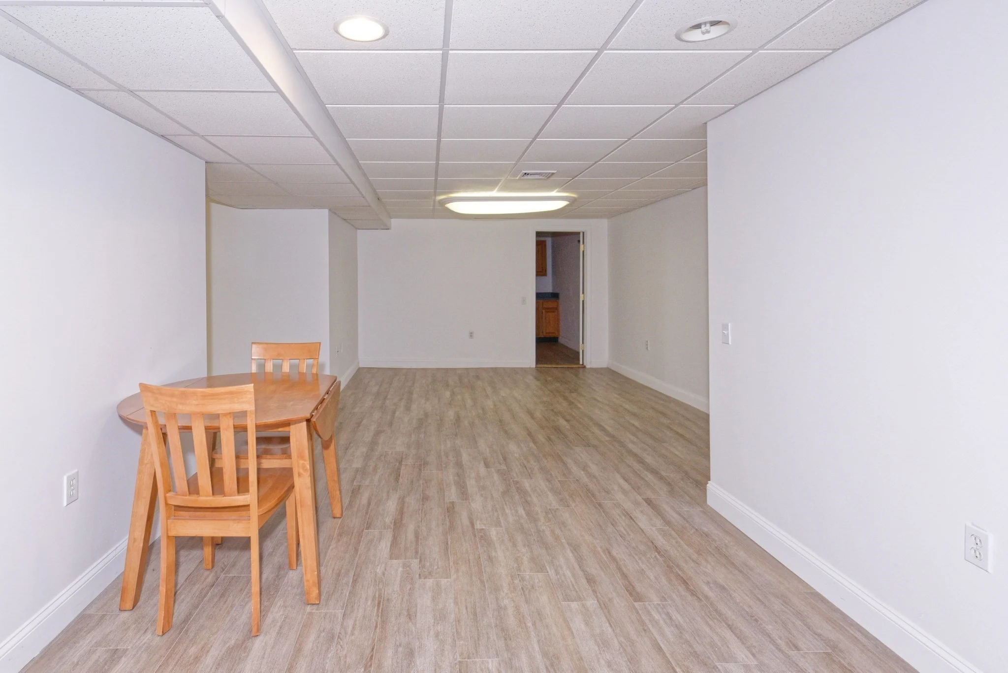 2 bed, 3 bath apartment for rent at 21 Surry Dr Unit 21, Uxbridge — photo 36 of 42