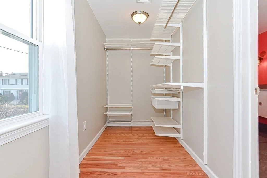 5 bed, 3 bath apartment for rent at 21 Swan Ave Unit 21, East Boston — photo 20 of 34