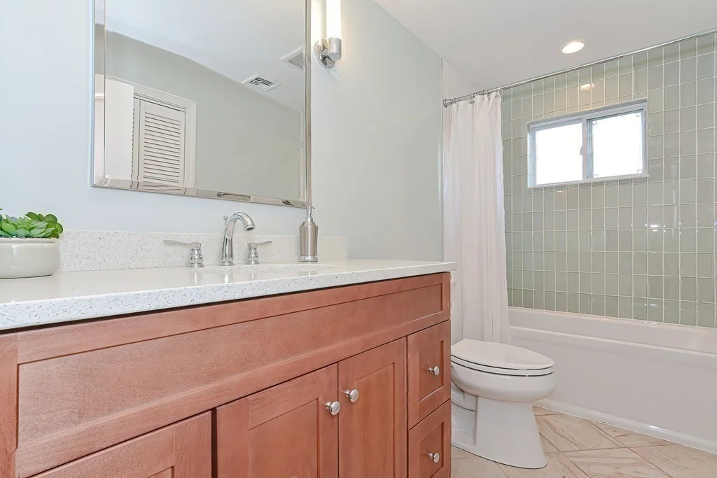 5 bed, 3 bath apartment for rent at 21 Swan Ave Unit 21, East Boston — photo 13 of 34