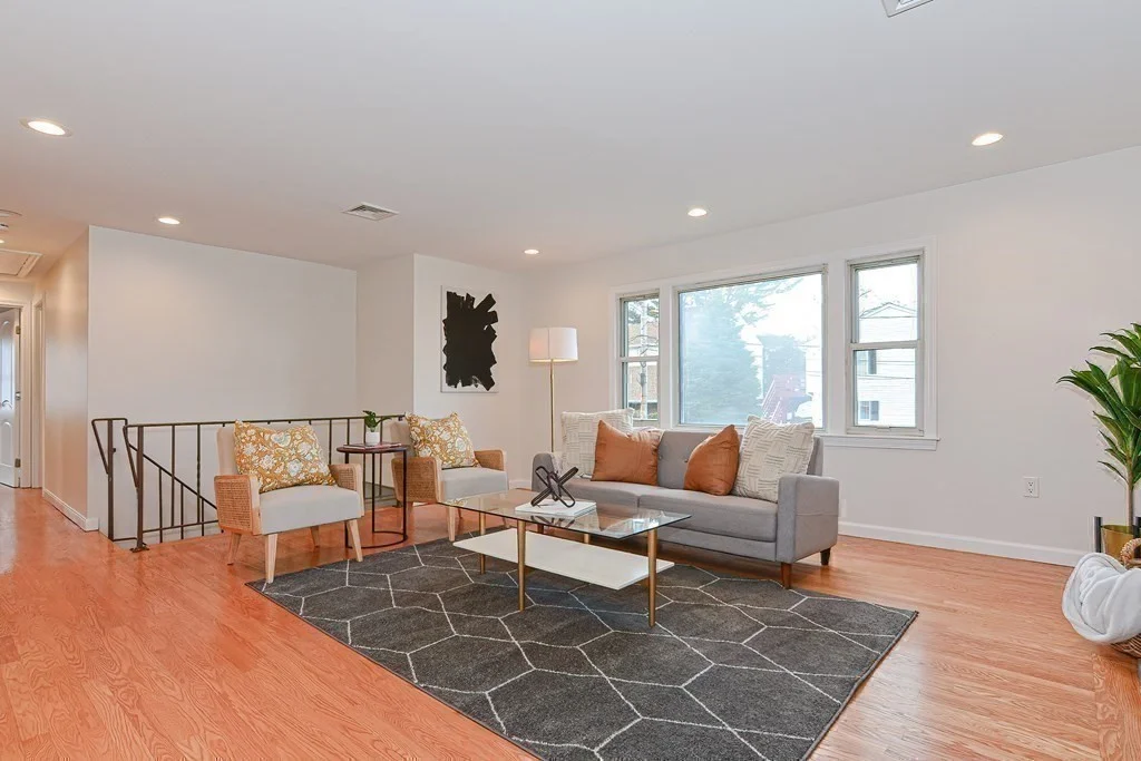 5 bed, 3 bath apartment for rent at 21 Swan Ave Unit 21, East Boston — photo 11 of 34