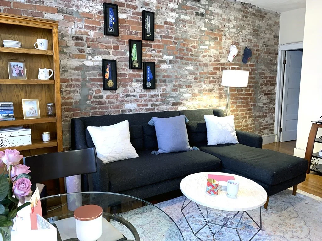 1 bed, 1 bath apartment for rent at 21 Temple St Unit 5, Beacon Hill