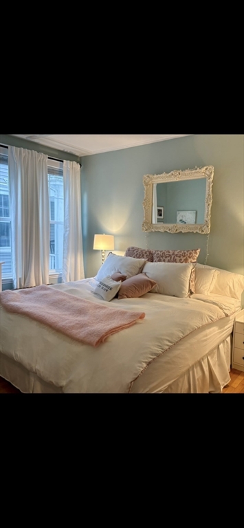 1 bed, 1 bath apartment for rent at 21 Thorndike Unit 4, Beverly — photo 3 of 18