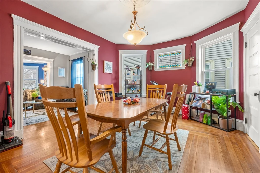 3 bed, 1 bath apartment for rent at 21 Thornley St Unit 2, Dorchester — photo 6 of 17