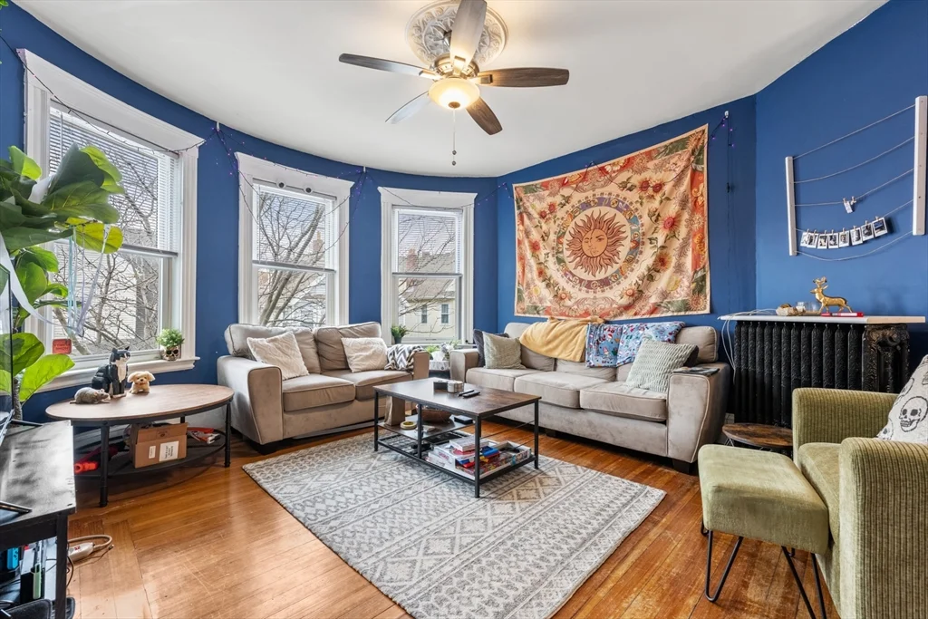 3 bed, 1 bath apartment for rent at 21 Thornley St Unit 2, Dorchester — photo 1 of 17