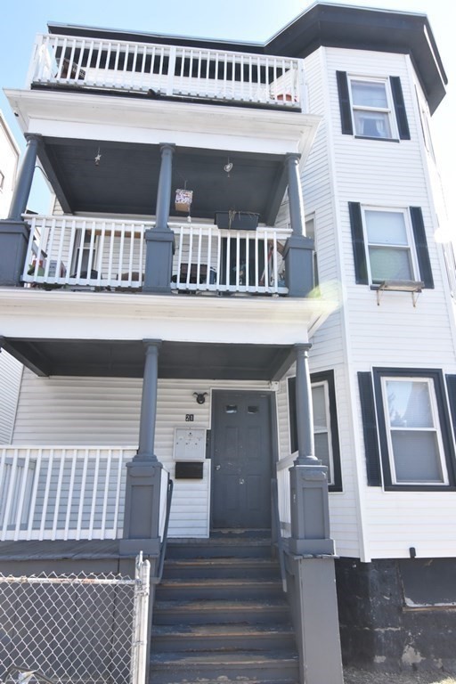 2 bed, 1 bath apartment for rent at 21 Treadway Rd Unit 1, Dorchester — photo 5 of 21