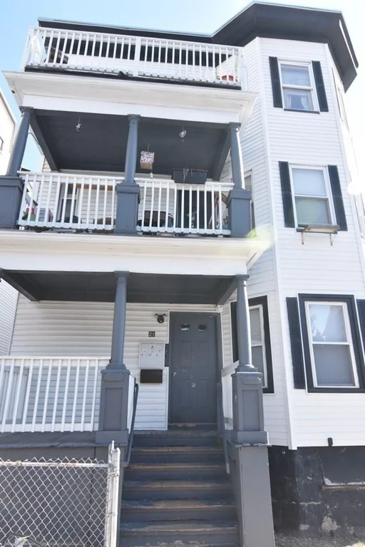 2 bed, 1 bath apartment for rent at 21 Treadway Rd Unit 2, Dorchester — photo 5 of 19