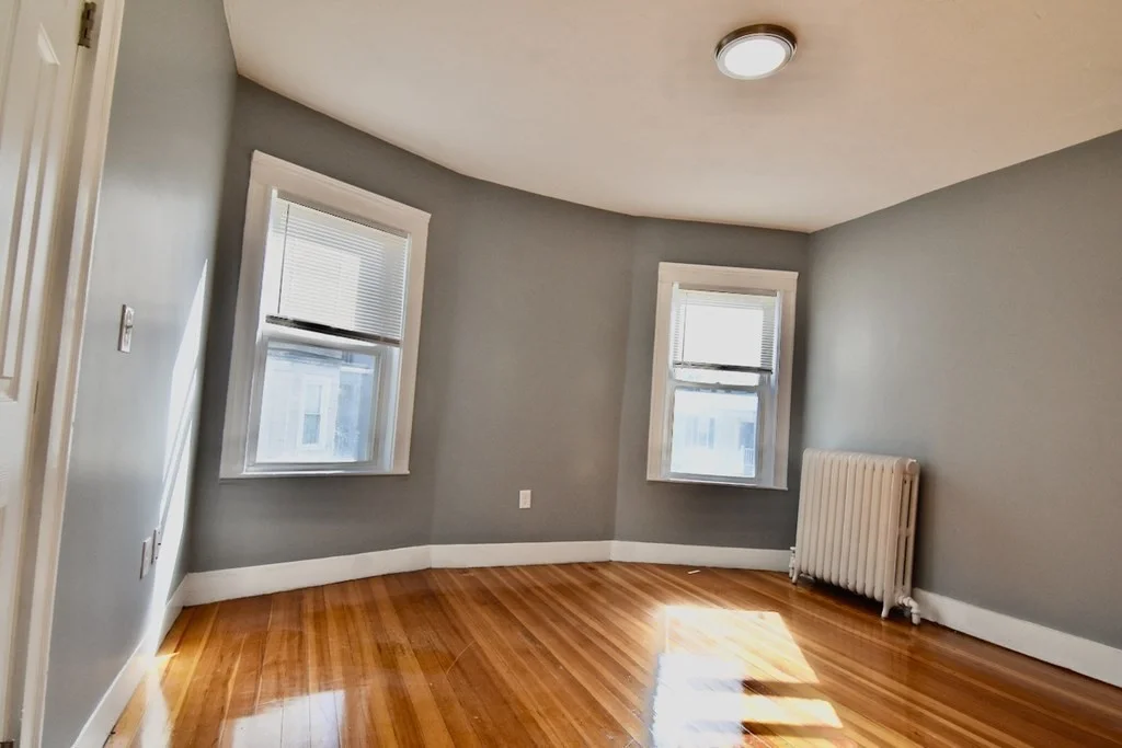 2 bed, 1 bath apartment for rent at 21 Treadway Rd Unit 2, Dorchester — photo 4 of 19