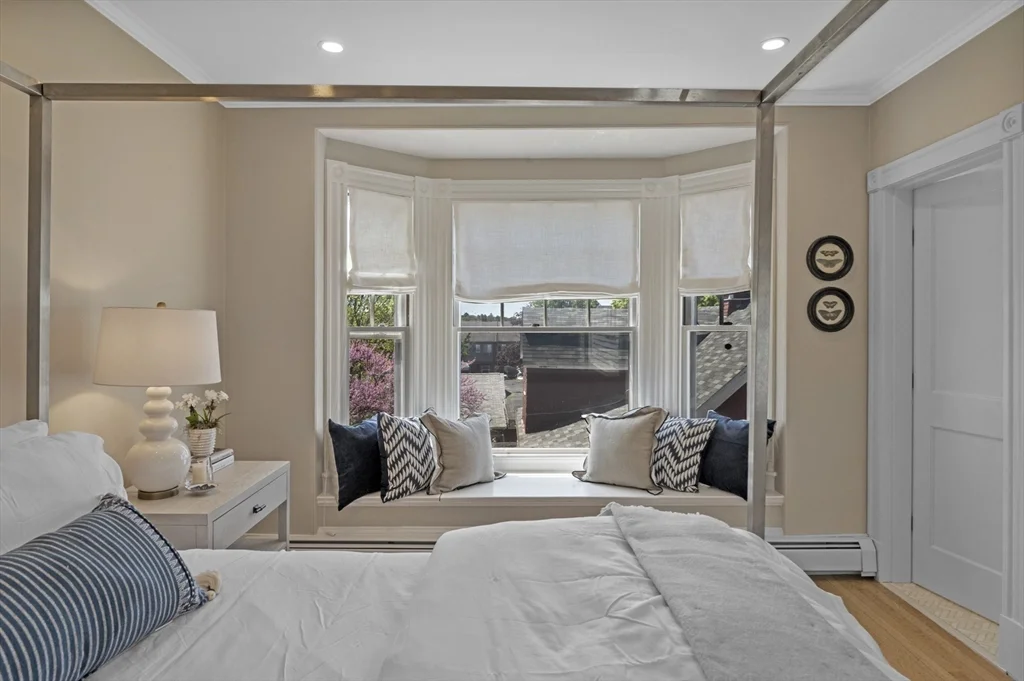 5 bed, 4+ bath apartment for rent at 21 Union St, Manchester — photo 11 of 29