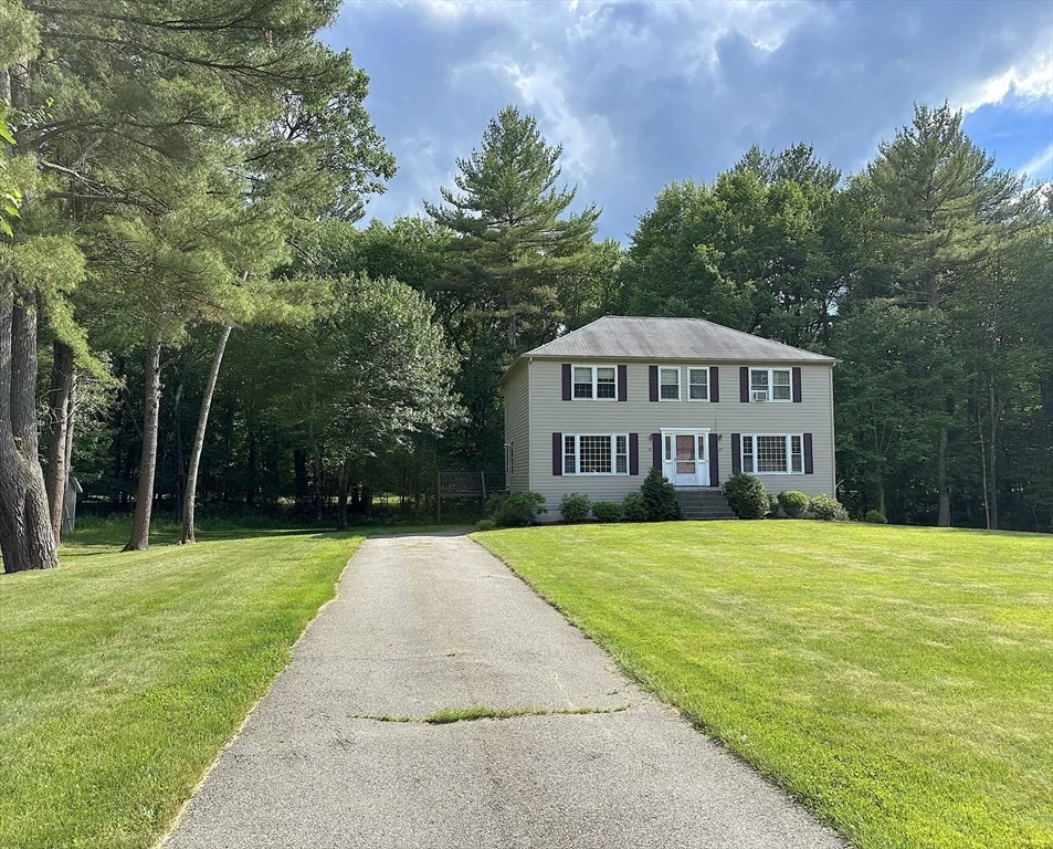 2 bed, 1 bath apartment for rent at 21 Valliria Dr Unit 21, Groton