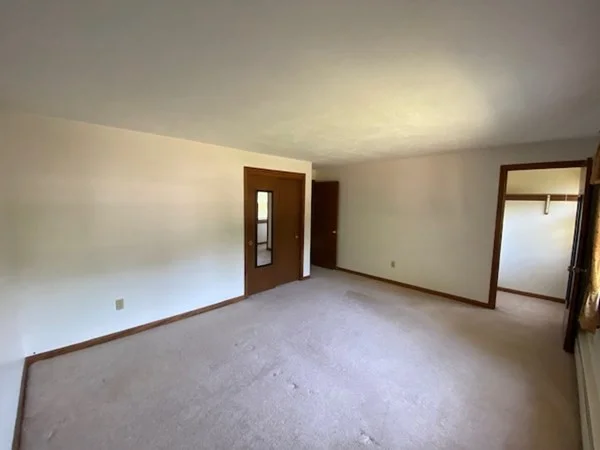 2 bed, 1 bath apartment for rent at 21 Valliria Dr Unit 23, Groton — photo 4 of 6