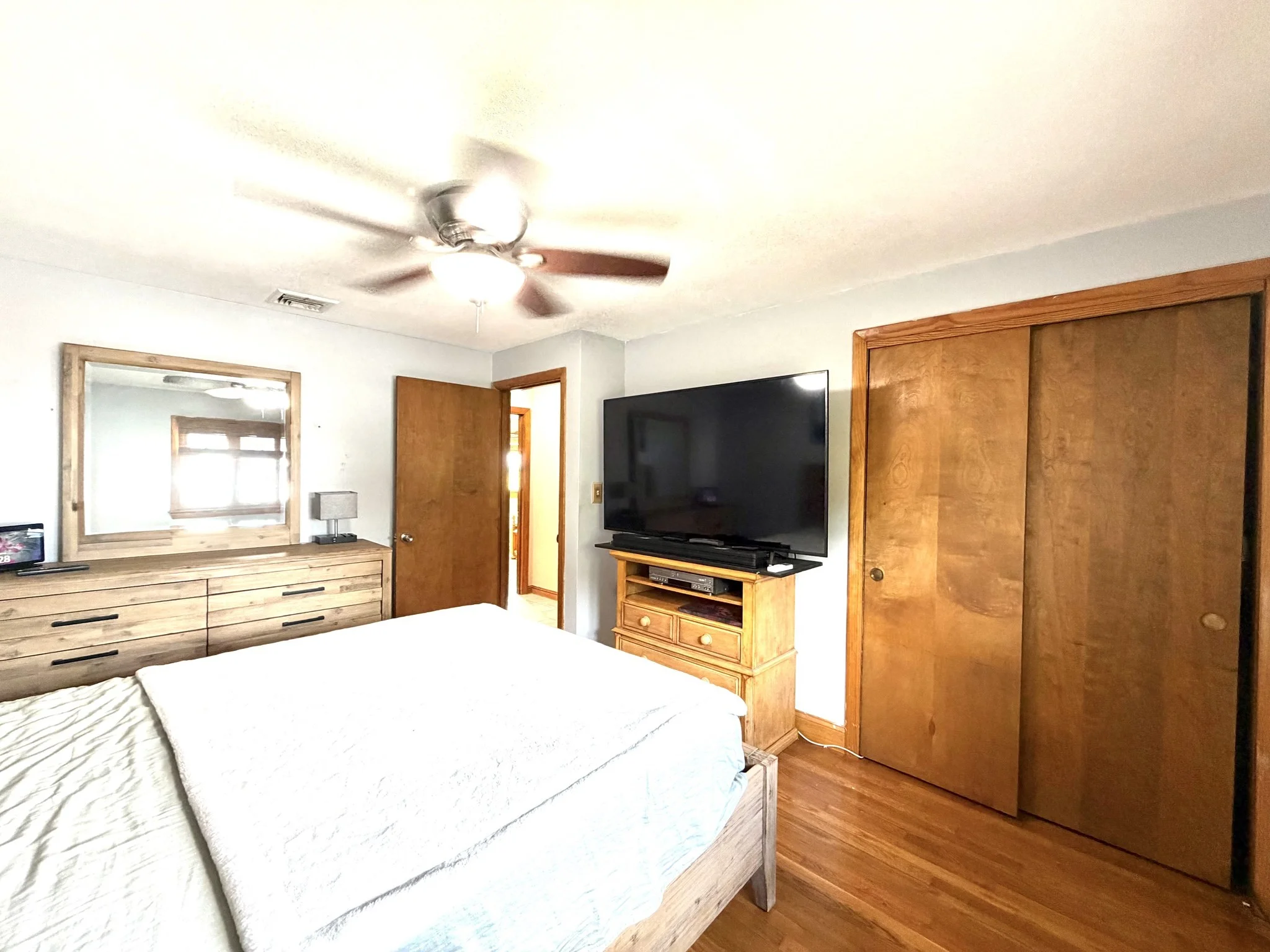 3 bed, 2 bath apartment for rent at 21 Venice Unit 0, East Saugus — photo 15 of 19