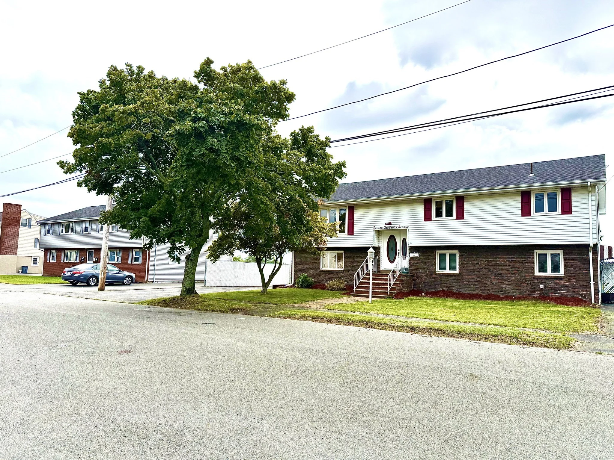 3 bed, 2 bath apartment for rent at 21 Venice Unit 0, East Saugus — photo 1 of 19