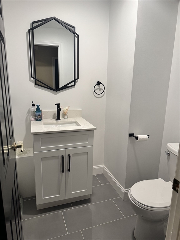 4 bed, 2 bath apartment for rent at 21 Vinton St, South Boston — photo 6 of 14