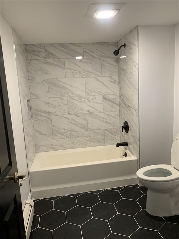 4 bed, 2 bath apartment for rent at 21 Vinton St, South Boston — photo 5 of 14