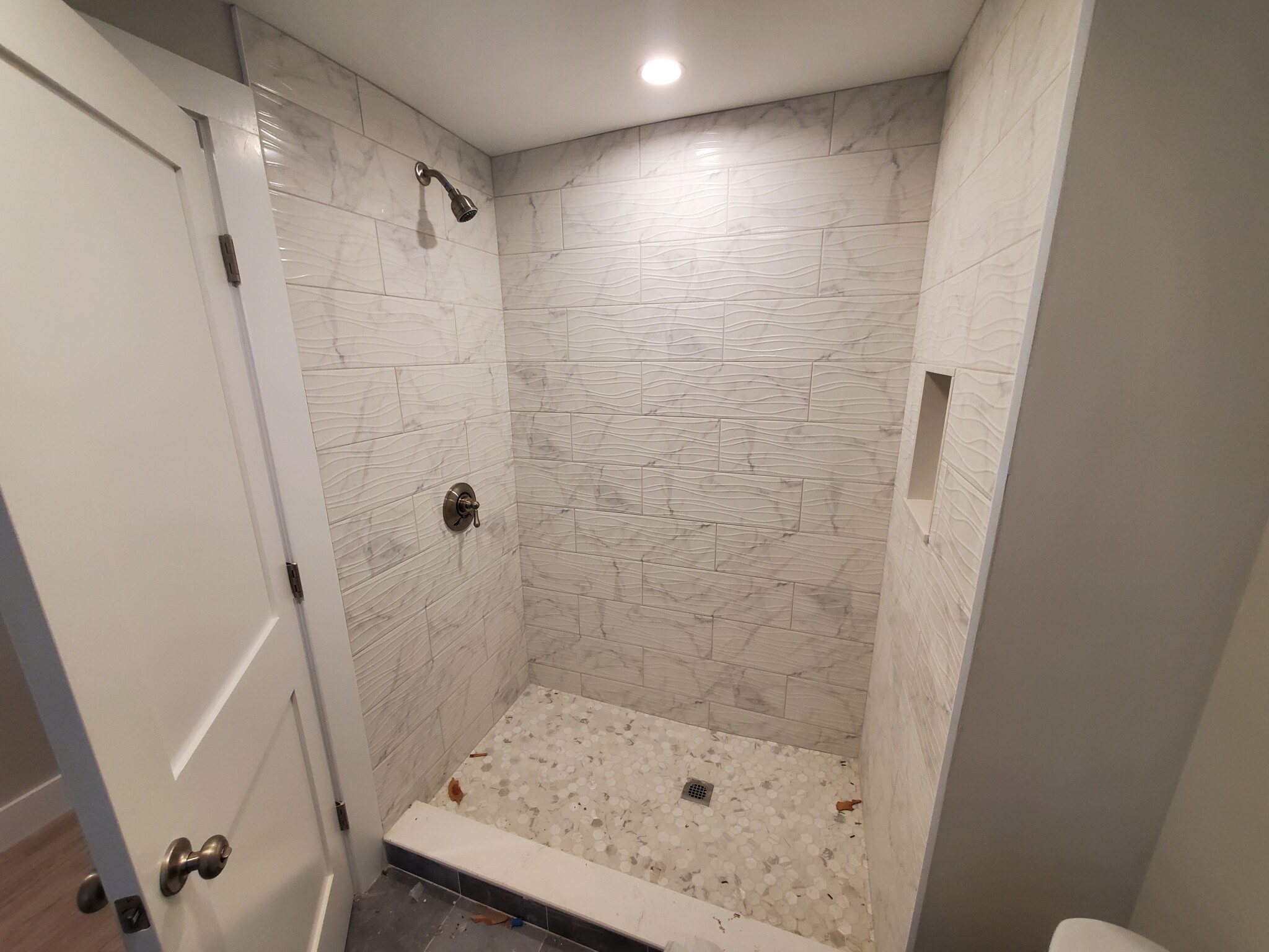2 bed, 1 bath apartment for rent at 21 Wallingford Rd Unit 1, Brighton — photo 14 of 23