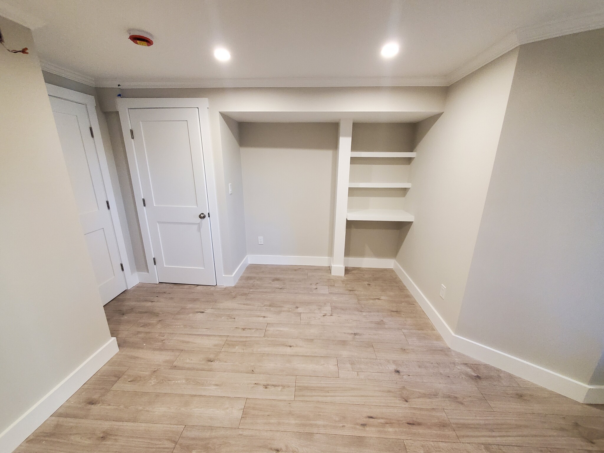 2 bed, 1 bath apartment for rent at 21 Wallingford Rd Unit 1, Brighton — photo 18 of 23